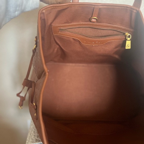 GLAMAHOLIC MONOGRAM BROWN TOTE - Picture 2 of 7